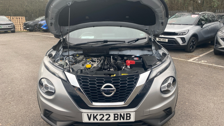 Nissan Juke 1.0 DiG-T 114 N-Connecta 5dr Petrol Hatchback
